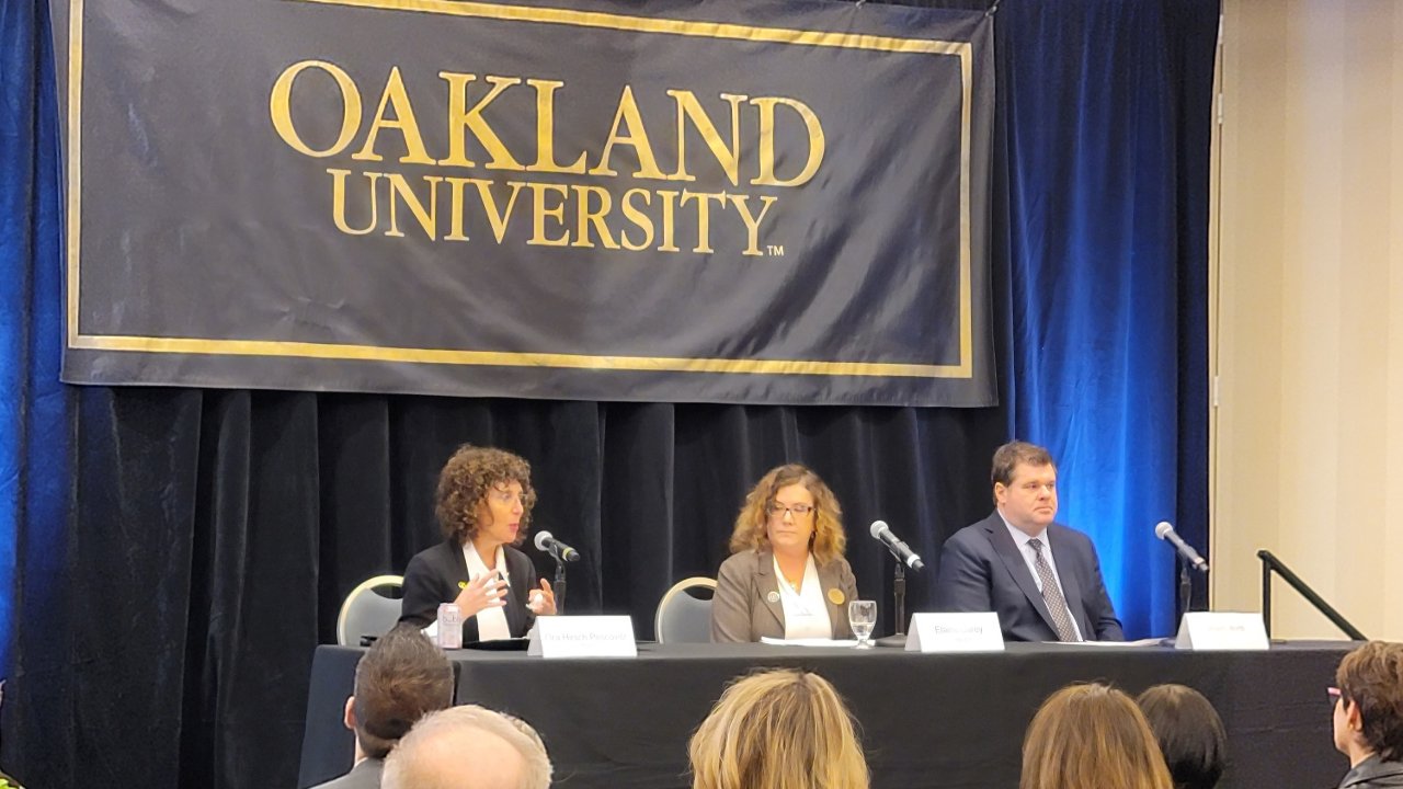 signing ceremony