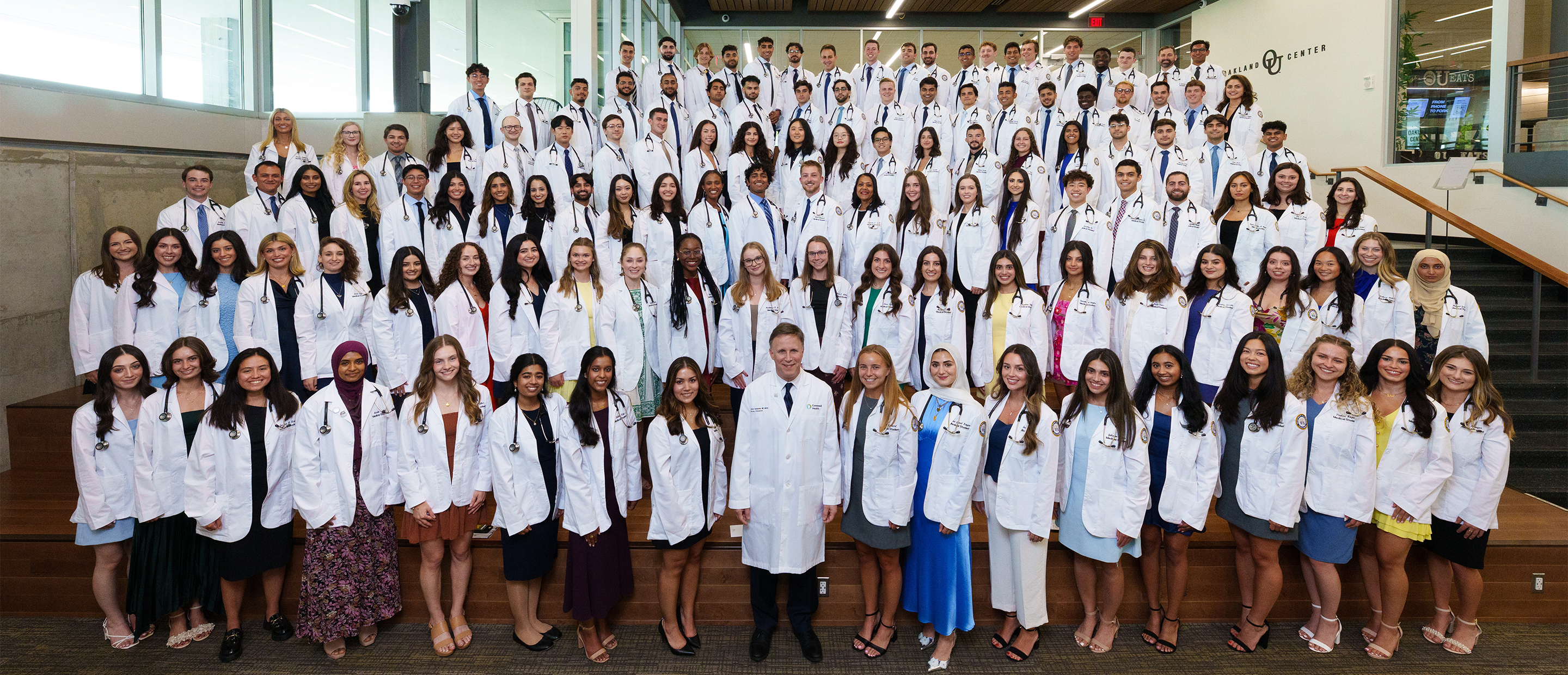 Class Profile Banner An image of the newest class at OUWB