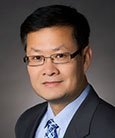 Hongwei Qu Headshot