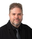 Headshot of Dennis Bolton